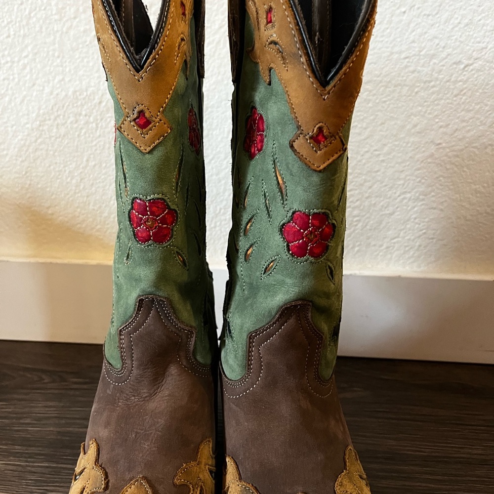 Floral Cowgirl Boots - Laredo “Miss Kate”